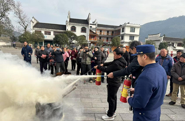 消防宣传入人心 筑牢安全防火墙