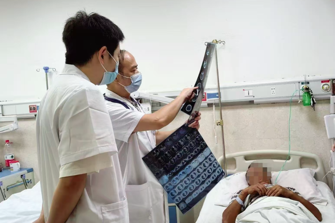 “每快1分钟，多救190万脑细胞！”零陵这位医生用30年诠释医者仁心