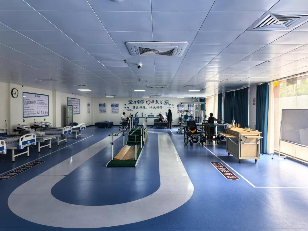 零陵：小中心 大服务