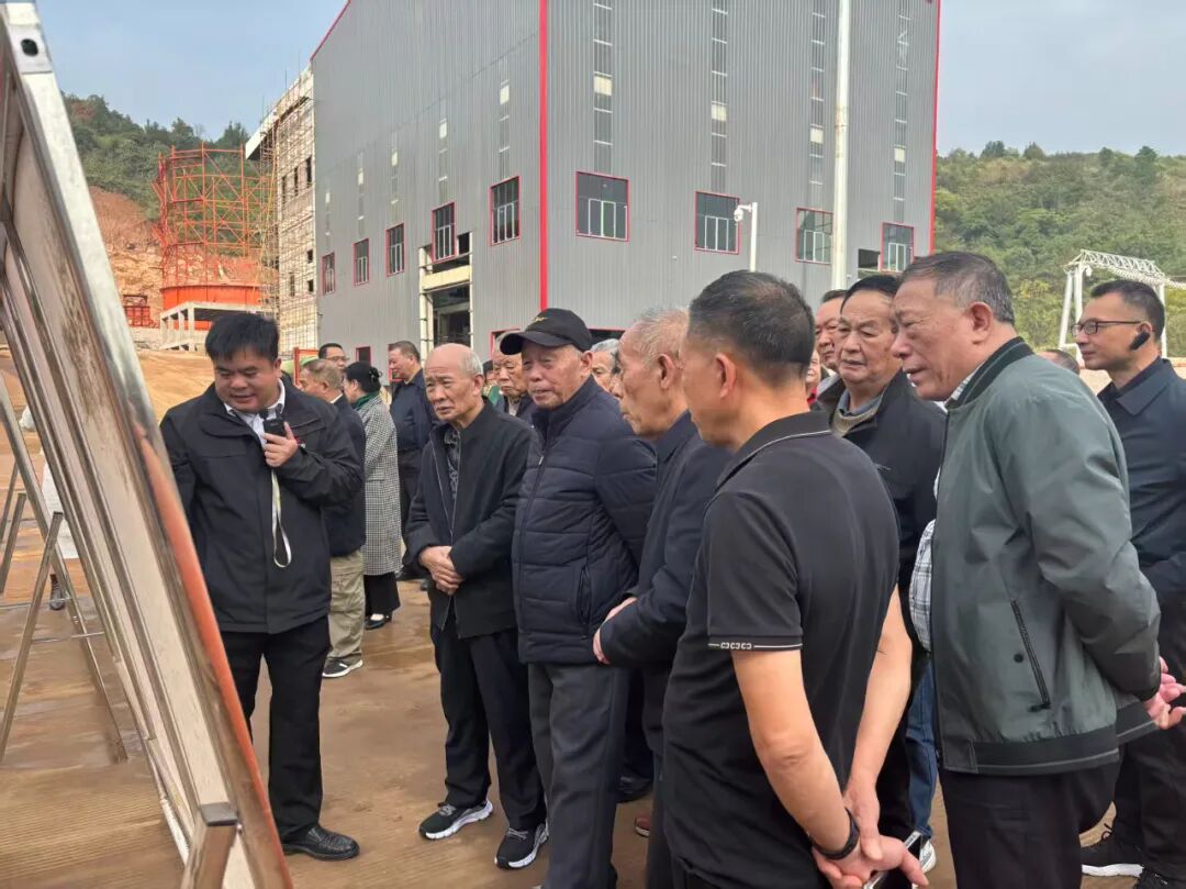 零陵区举办“聚银龄之智 谋跨越发展”重阳节调研座谈活动