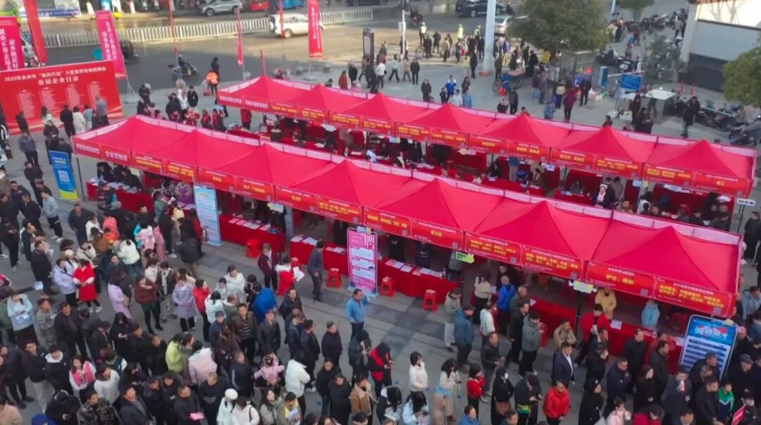 零陵：精准对接，破解用工就业“两难”