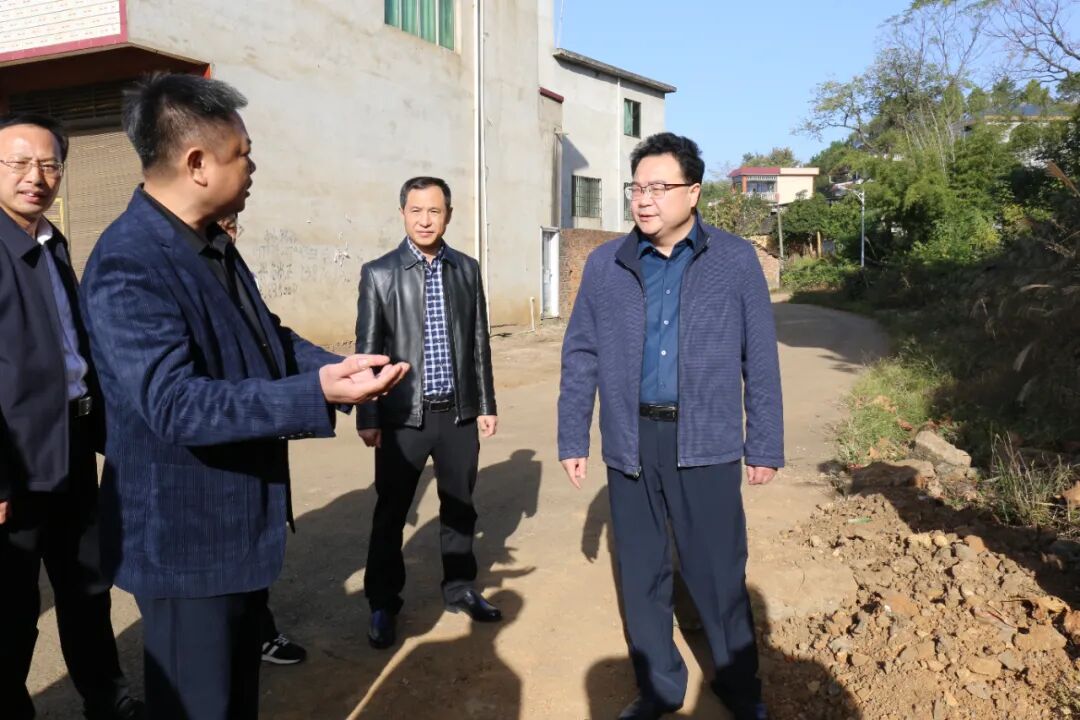 赵立平调研督导三个重点集中整治“突击战”暨农村饮水安全保障工作