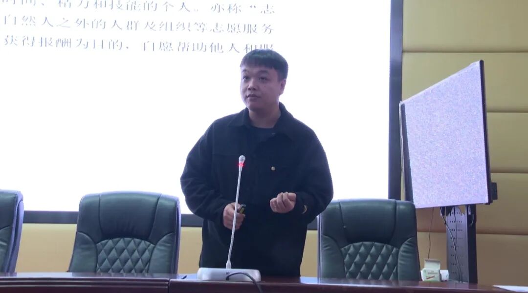 零陵区开展“2025年青年人才进校园”活动