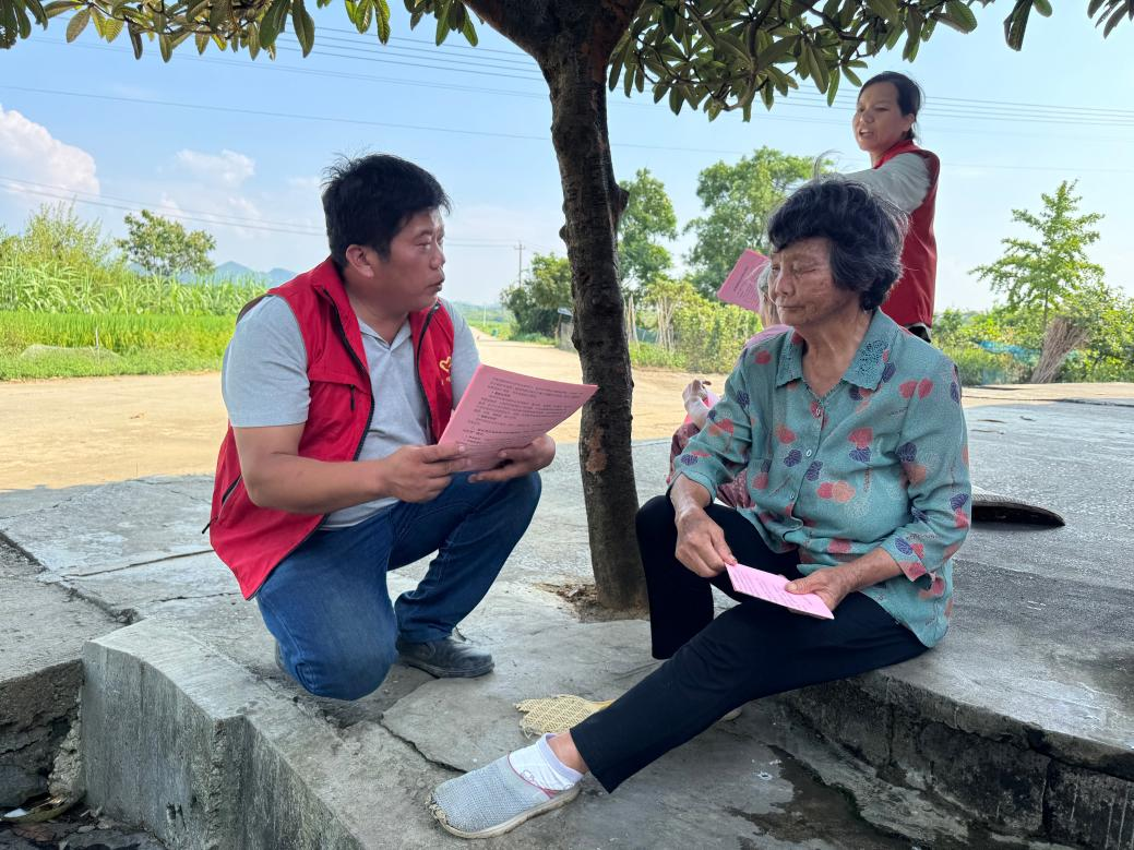 零陵区菱角塘镇：压实生态管护责任 筑牢林业安全屏障