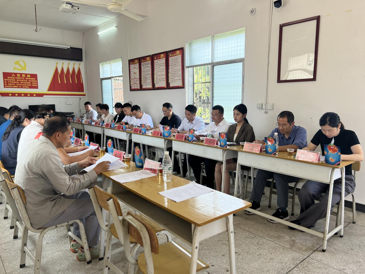 一场共建活动，三方联动发力——邮亭圩镇太平铺村这样“链接”振兴资源